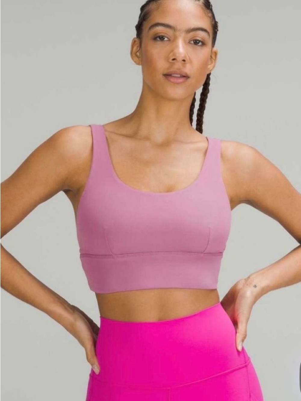 lululemon athletica Velvet dust align Bra size 8 (B1)